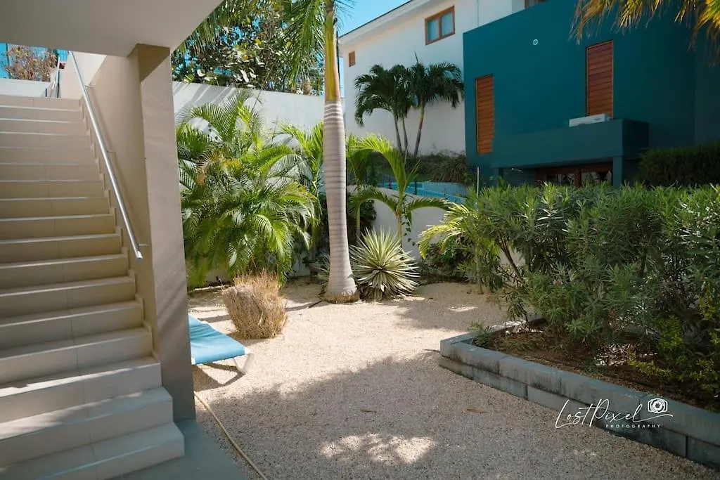 Goudhaen Luxury Private Apartments Jan Thiel Beach 0*,  Curacao