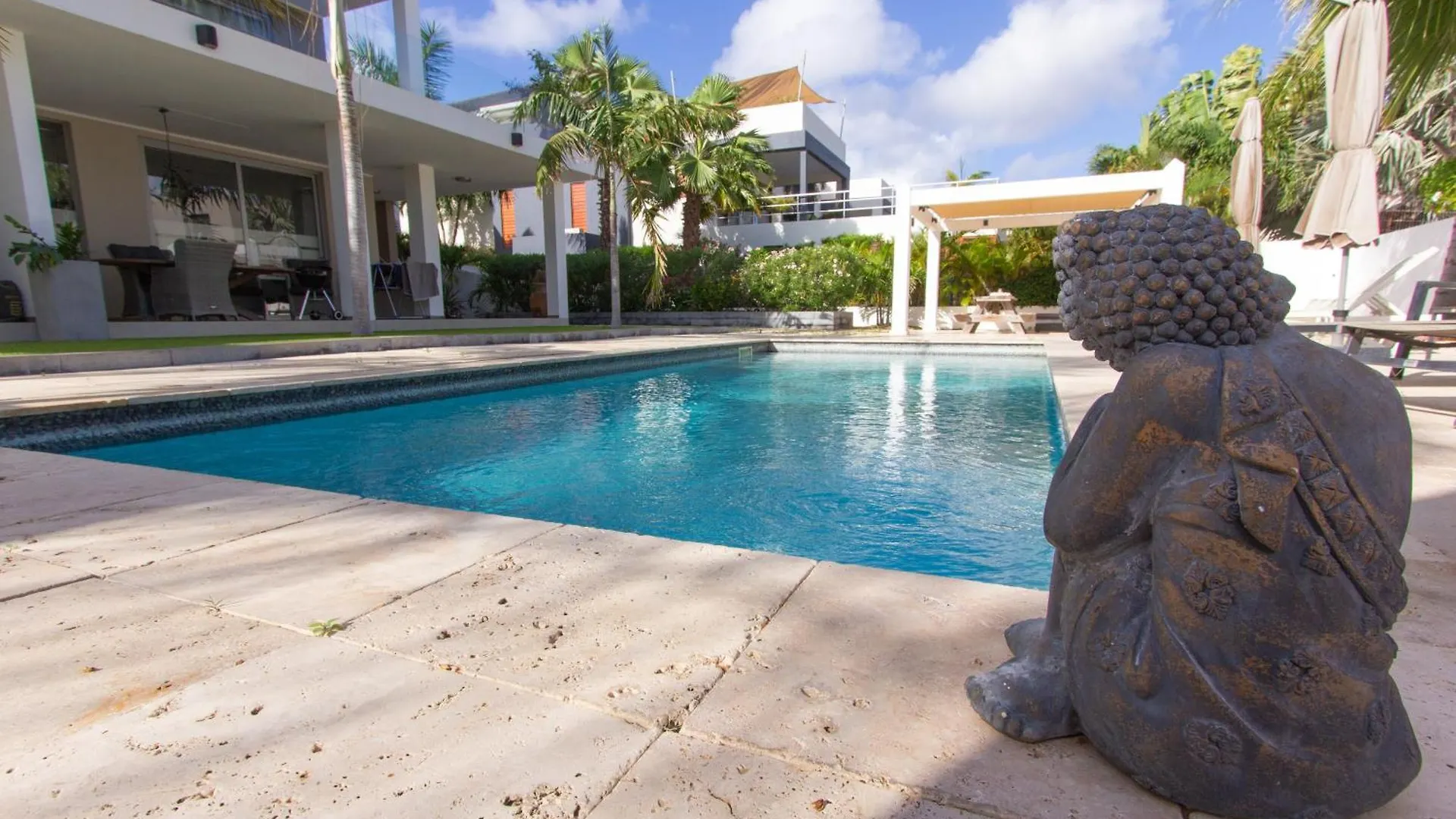 Goudhaen Luxury Private Apartments Jan Thiel Beach Curacao